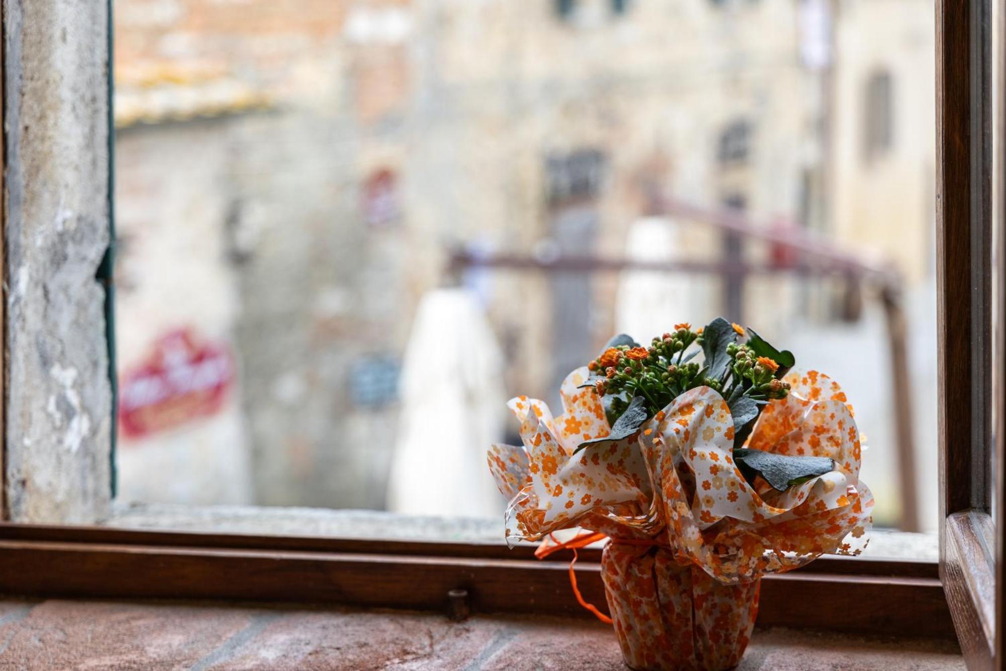 蒙特里久尼 Sognare Nel Castello酒店 外观 照片
